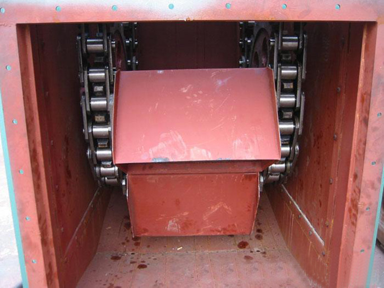 斗提機(jī)對(duì)擺動(dòng)問(wèn)題的解決