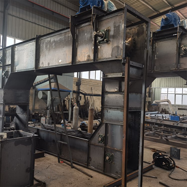 Z型提升機如何防止鏈條脫齒？ (提升機使用視頻)